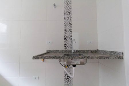 Apartamento à venda com 29m², 2 quartos e sem vaga Apartamento à venda com 29m², 2 quartos e sem vagaCozinha e Área de Serviço