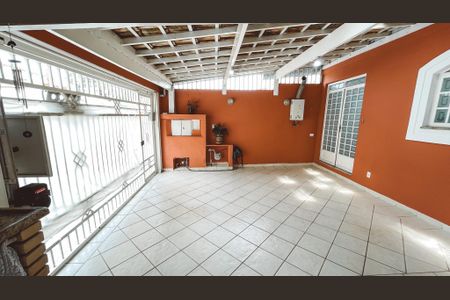 Casa à venda com 100m², 2 quartos e 2 vagasGaragem