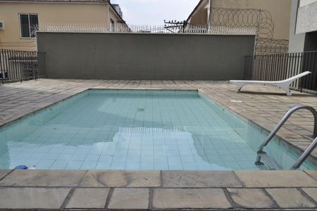 Apartamento para alugar com 77m², 2 quartos e 1 vagaÁrea comum - Piscina