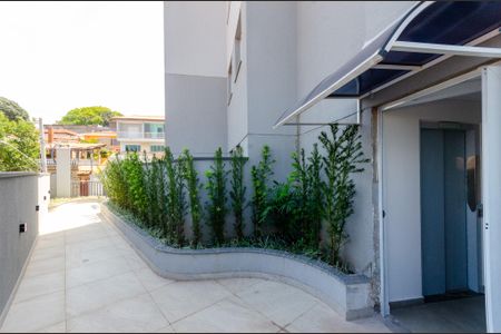 Apartamento à venda com 33m², 1 quarto e sem vagaÁrea comum