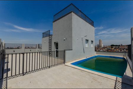Apartamento à venda com 33m², 1 quarto e sem vagaÁrea comum - Piscina