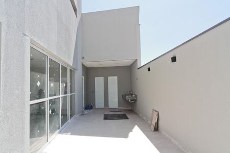 Apartamento à venda com 33m², 1 quarto e sem vagaÁrea comum