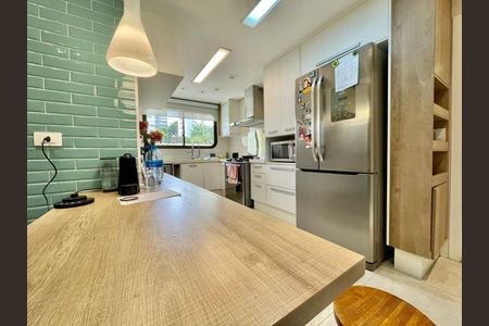 Apartamento à venda com 160m², 4 quartos e 2 vagasFoto 04