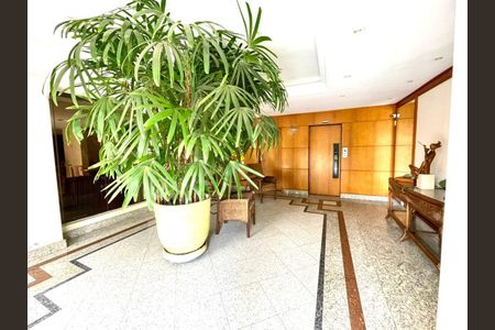 Apartamento à venda com 160m², 4 quartos e 2 vagasFoto 16