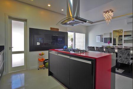 Casa de condomínio à venda com 241m², 3 quartos e 3 vagasCozinha