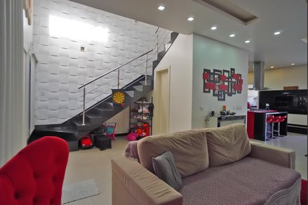 Sala de casa de condomínio à venda com 3 quartos, 241m² em Sarandi, Porto Alegre