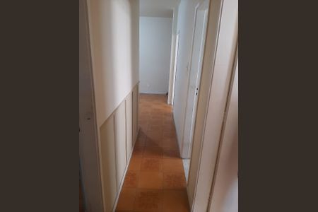Corredor de apartamento à venda com 3 quartos, 80m² em Del Castilho, Rio de Janeiro