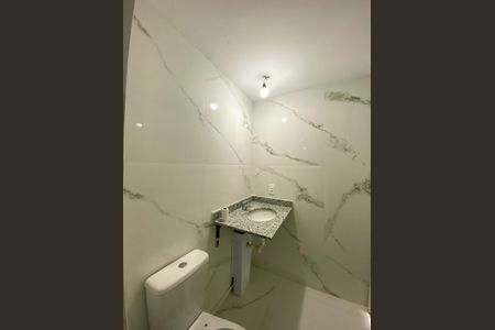 Lavabo de apartamento para alugar com 2 quartos, 63m² em Vila Cruzeiro, São Paulo