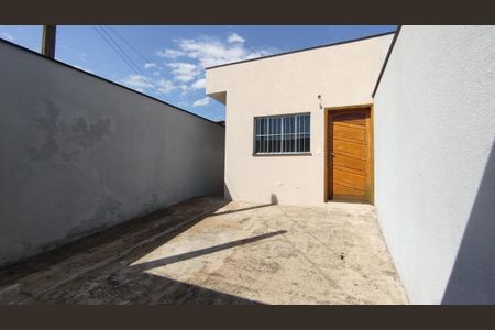 Casa à venda com 69m², 2 quartos e 2 vagas Casa à venda com 69m², 2 quartos e 2 vagasFoto 03