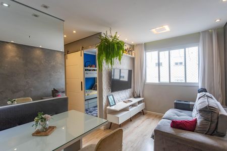 Sala de apartamento à venda com 2 quartos, 42m² em Campanário, Diadema