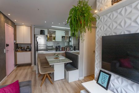 Sala de apartamento à venda com 2 quartos, 42m² em Campanário, Diadema