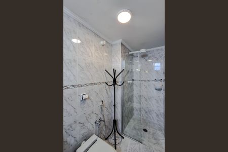 Apartamento à venda com 112m², 3 quartos e 1 vaga Apartamento à venda com 112m², 3 quartos e 1 vagaBanheiro da Suíte