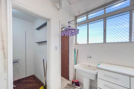 Apartamento à venda com 112m², 3 quartos e 1 vagaÁrea de serviço