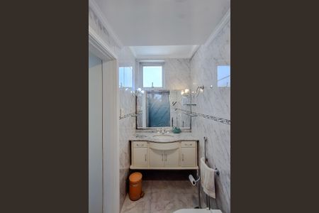 Apartamento à venda com 112m², 3 quartos e 1 vaga Apartamento à venda com 112m², 3 quartos e 1 vagaBanheiro da Suíte