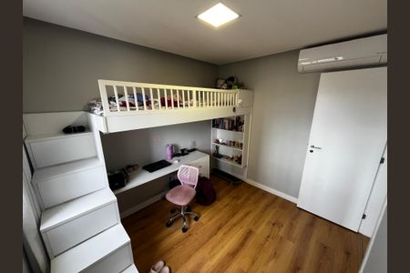 Apartamento à venda com 121m², 3 quartos e 2 vagas Apartamento à venda com 121m², 3 quartos e 2 vagasQuarto 2