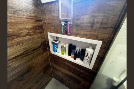 Apartamento à venda com 121m², 3 quartos e 2 vagas Apartamento à venda com 121m², 3 quartos e 2 vagasBanheiro da Suíte