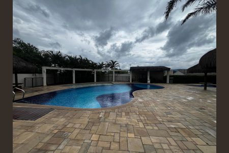 Apartamento à venda com 121m², 3 quartos e 2 vagas Apartamento à venda com 121m², 3 quartos e 2 vagasÁrea comum - Piscina