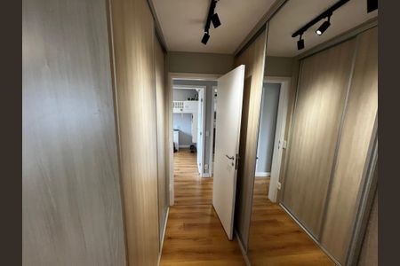 Apartamento à venda com 121m², 3 quartos e 2 vagas Apartamento à venda com 121m², 3 quartos e 2 vagasQuarto Suíte