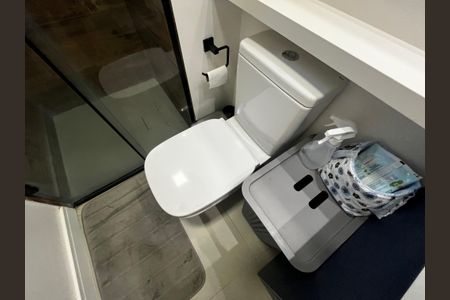 Apartamento à venda com 121m², 3 quartos e 2 vagas Apartamento à venda com 121m², 3 quartos e 2 vagasBanheiro