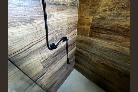 Apartamento à venda com 121m², 3 quartos e 2 vagas Apartamento à venda com 121m², 3 quartos e 2 vagasBanheiro da Suíte