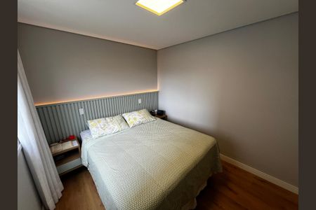 Apartamento à venda com 121m², 3 quartos e 2 vagas Apartamento à venda com 121m², 3 quartos e 2 vagasQuarto Suíte