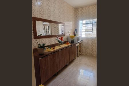 Casa à venda com 197m², 4 quartos e 3 vagasFoto 01