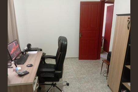 Casa à venda com 197m², 4 quartos e 3 vagasFoto 01
