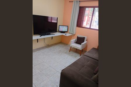 Casa à venda com 197m², 4 quartos e 3 vagasFoto 01