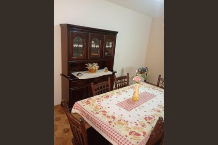 Foto 01 de casa à venda com 4 quartos, 197m² em Jardim Interlagos, Campinas