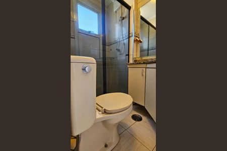 Casa à venda com 205m², 3 quartos e 2 vagas Casa à venda com 205m², 3 quartos e 2 vagasBanheiro da Suíte 2