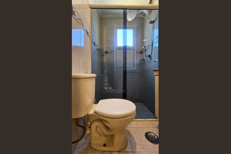 Casa à venda com 205m², 3 quartos e 2 vagas Casa à venda com 205m², 3 quartos e 2 vagasBanheiro