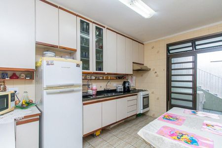 Apartamento para alugar com 154m², 3 quartos e 2 vagasCozinha