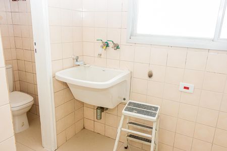 Apartamento à venda com 69m², 2 quartos e 1 vagaÁrea de Serviço