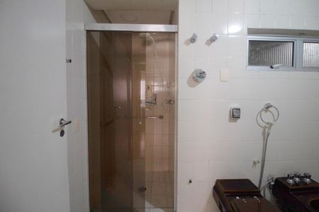 Apartamento para alugar com 90m², 2 quartos e 1 vaga Apartamento para alugar com 90m², 2 quartos e 1 vagaBanheiro Social