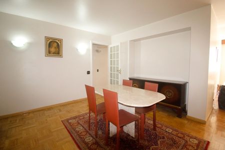 Apartamento para alugar com 90m², 2 quartos e 1 vaga Apartamento para alugar com 90m², 2 quartos e 1 vagaSala de Jantar