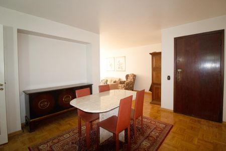 Apartamento para alugar com 90m², 2 quartos e 1 vaga Apartamento para alugar com 90m², 2 quartos e 1 vagaSala de Jantar