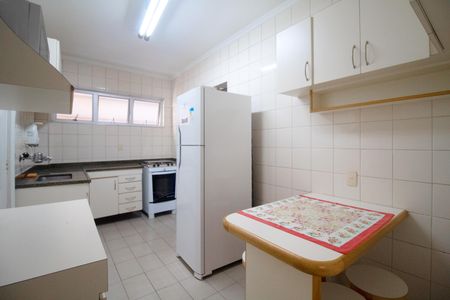 Apartamento para alugar com 90m², 2 quartos e 1 vaga Apartamento para alugar com 90m², 2 quartos e 1 vagaCozinha