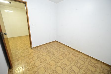 Casa para alugar com 250m², 5 quartos e 6 vagas Casa para alugar com 250m², 5 quartos e 6 vagasQuarto 1