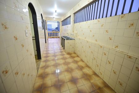 Casa para alugar com 250m², 5 quartos e 6 vagas Casa para alugar com 250m², 5 quartos e 6 vagasÁrea de Serviço