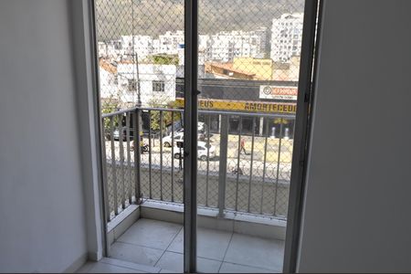 Sacada de apartamento para alugar com 2 quartos, 57m² em Riachuelo, Rio de Janeiro