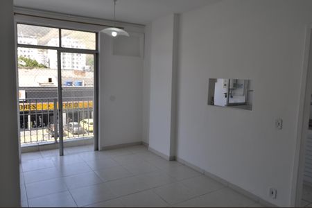 Sala de apartamento para alugar com 2 quartos, 57m² em Riachuelo, Rio de Janeiro