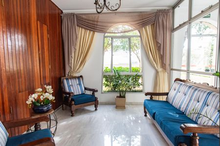 Casa à venda com 39m², 1 quarto e 1 vaga Casa à venda com 39m², 1 quarto e 1 vagaHall social