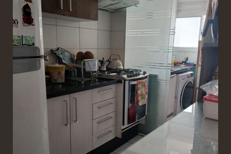 Apartamento à venda com 52m², 2 quartos e 1 vagaCozinha 