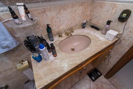 Apartamento à venda com 400m², 5 quartos e 3 vagas Apartamento à venda com 400m², 5 quartos e 3 vagasBanheiro Social