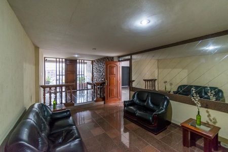 Apartamento à venda com 400m², 5 quartos e 3 vagas Apartamento à venda com 400m², 5 quartos e 3 vagasHall de Entrada