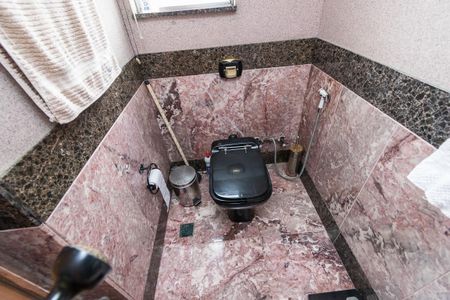 Apartamento à venda com 400m², 5 quartos e 3 vagas Apartamento à venda com 400m², 5 quartos e 3 vagasBanheiro da Suíte 2