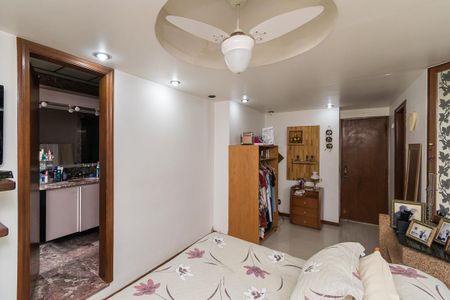 Apartamento à venda com 400m², 5 quartos e 3 vagas Apartamento à venda com 400m², 5 quartos e 3 vagasSuíte 2