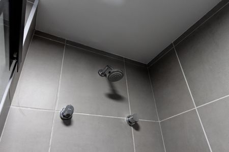 Studio à venda com 27m², 1 quarto e sem vaga Studio à venda com 27m², 1 quarto e sem vagaBanheiro