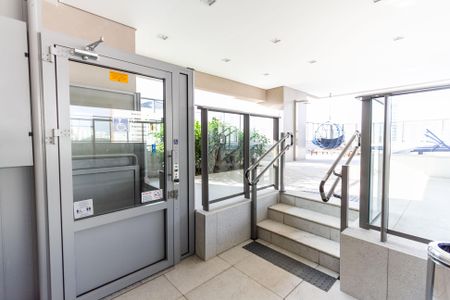 Studio à venda com 27m², 1 quarto e sem vaga Studio à venda com 27m², 1 quarto e sem vagaPsicina