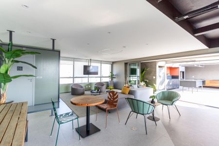 Studio à venda com 27m², 1 quarto e sem vaga Studio à venda com 27m², 1 quarto e sem vagaLounge